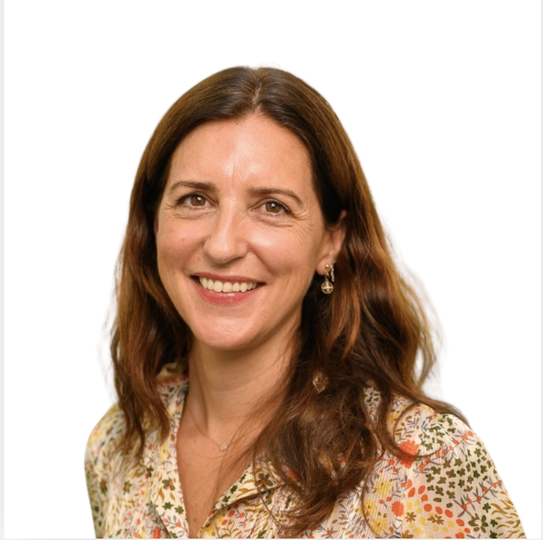 Roxane van de Put headshot
